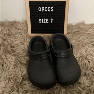 Non-slip crocs